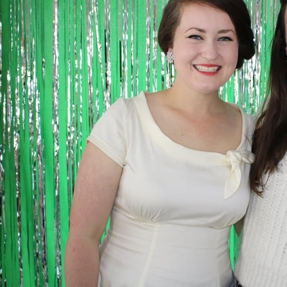 1950’s inspired Heart of Haute dress - Picture 2 of 5